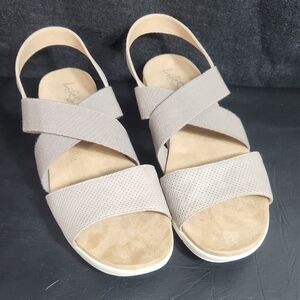 Life Stride Women's Size 11 M Taupe Sandals